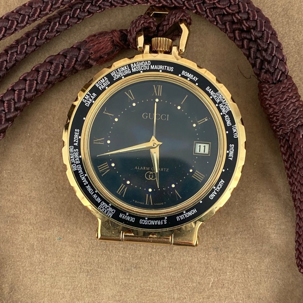 Almost NEW Gucci World Alarm Clock Vintage Rare Gucci Quartz Travel Alarm Clock - Picture 7 of 10